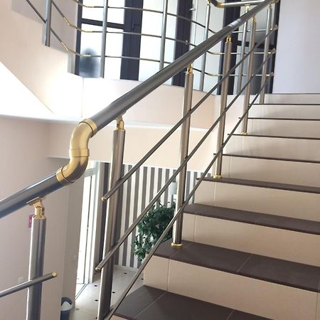 Hotel Paulina Falesti Εξωτερικό φωτογραφία