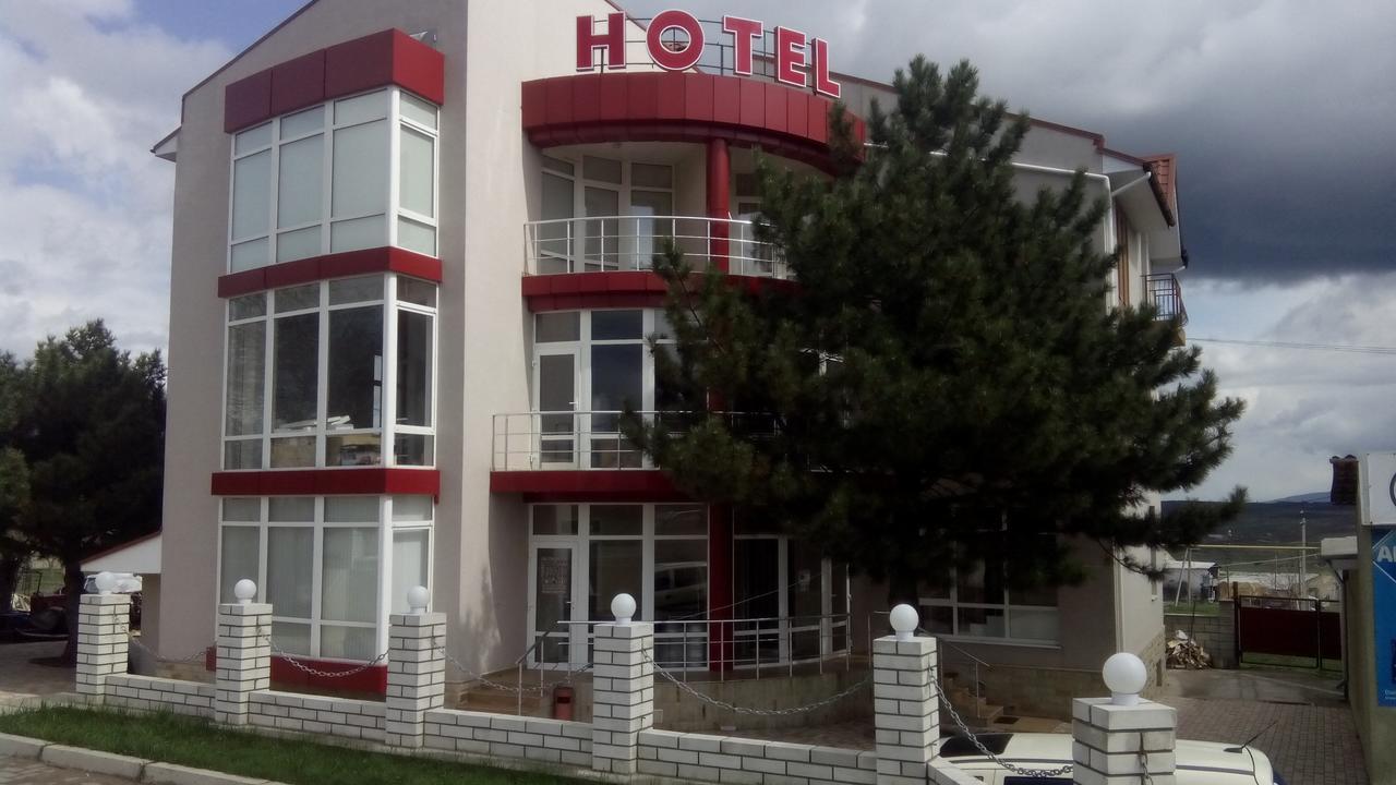 Hotel Paulina Falesti Εξωτερικό φωτογραφία
